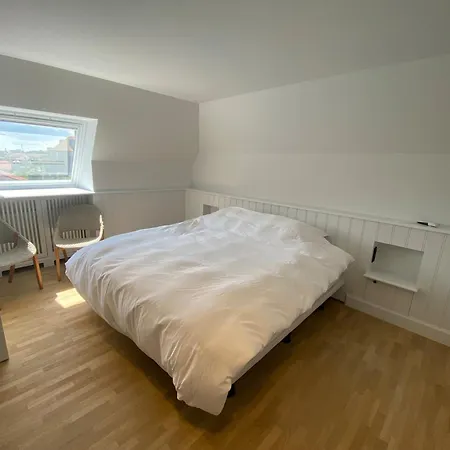 Duplex In Near & Casino Apartment *