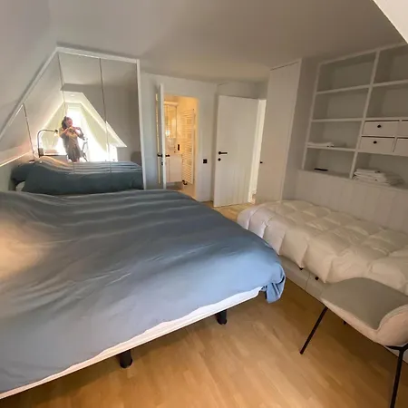 Apartment Duplex In Near & Casino