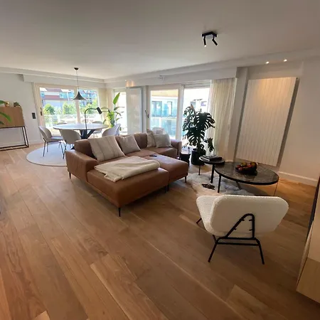 Apartment Duplex In Near & Casino *