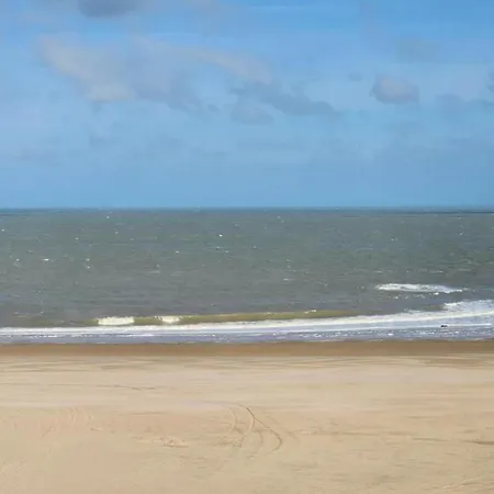 Apartment Duplex In Near & Casino