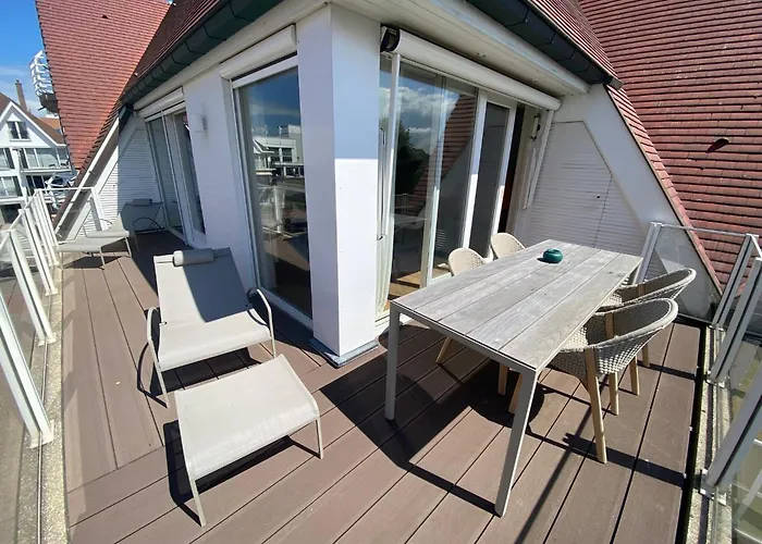 Duplex In Near & Casino Knokke-Heist